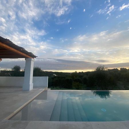Trulli Cicerali , Trulli Design Con Piscina Panoramica Villa Ostuni Luaran gambar