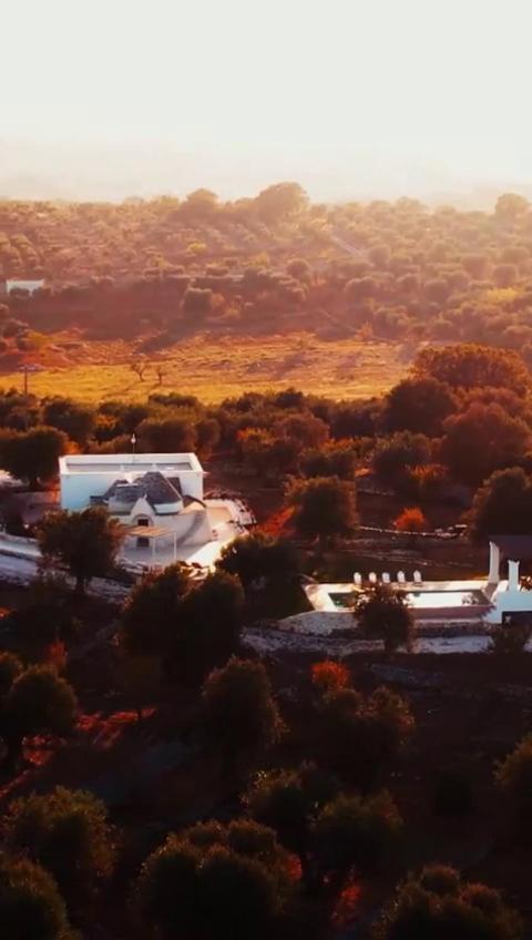 Trulli Cicerali , Trulli Design Con Piscina Panoramica Villa Ostuni Luaran gambar